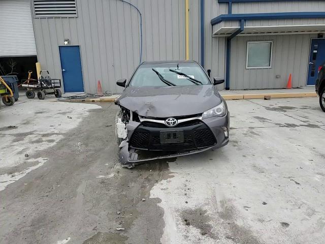 2017 Toyota Camry - Image 10