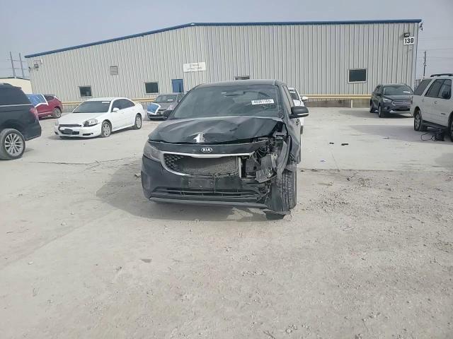 2016 Kia Sedona - Image 12