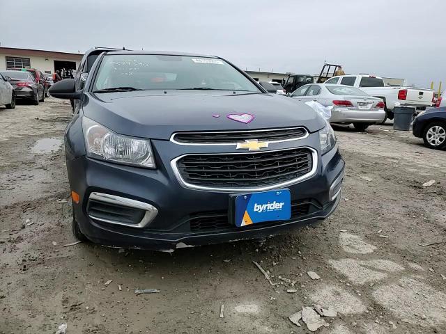 2015 Chevrolet Cruze - Image 10