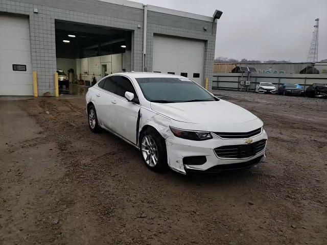 2017 Chevrolet Malibu - Image 10