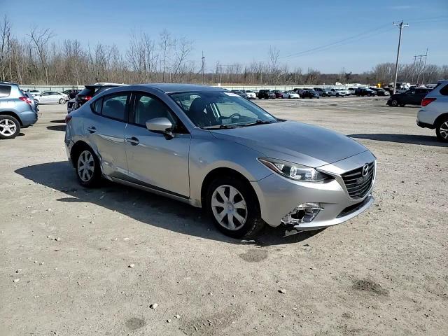 2015 Mazda 3 - Image 13