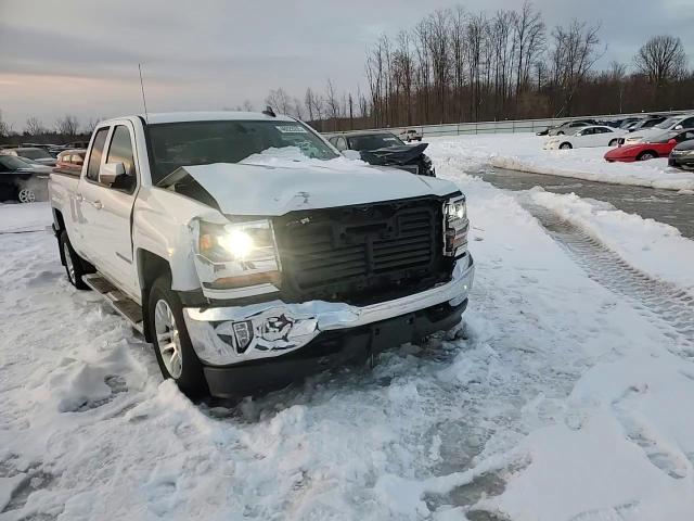 2018 Chevrolet Silverado - Image 10
