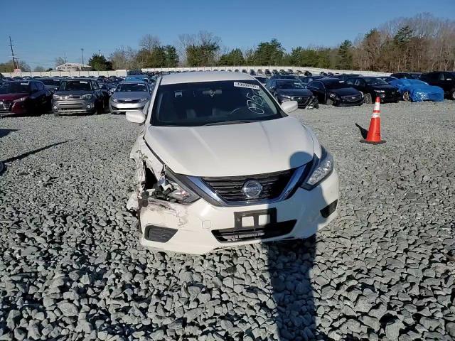 2016 Nissan Altima - Image 11