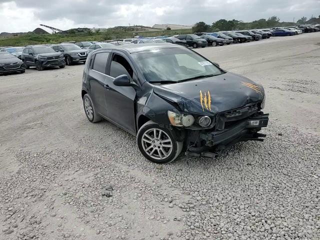 2015 Chevrolet Sonic - Image 11