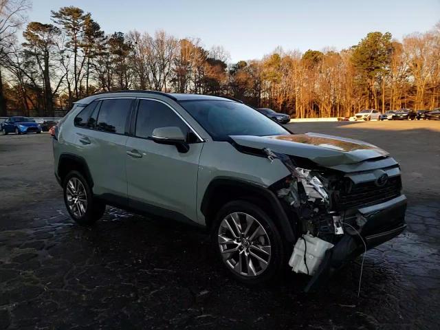 2019 Toyota RAV 4 - Image 14