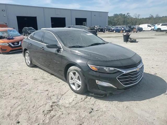 2019 Chevrolet Malibu - Image 11