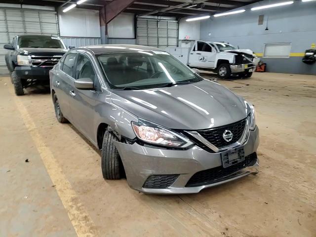 2016 Nissan Sentra - Image 11