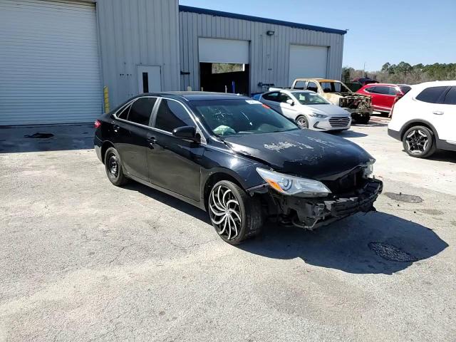 2015 Toyota Camry - Image 14