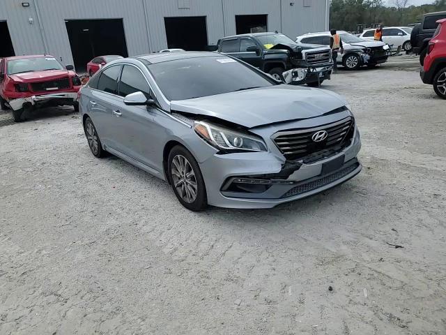 2016 Hyundai Sonata - Image 10