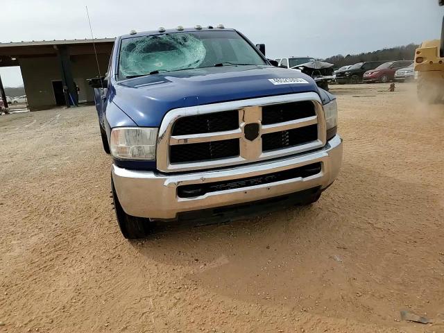 2015 RAM 3500 - Image 11