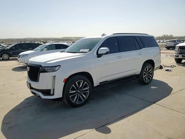 2021 Cadillac Escalade - Image 14