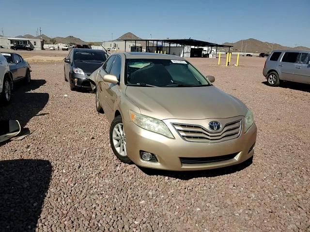 2010 Toyota Camry - Image 10