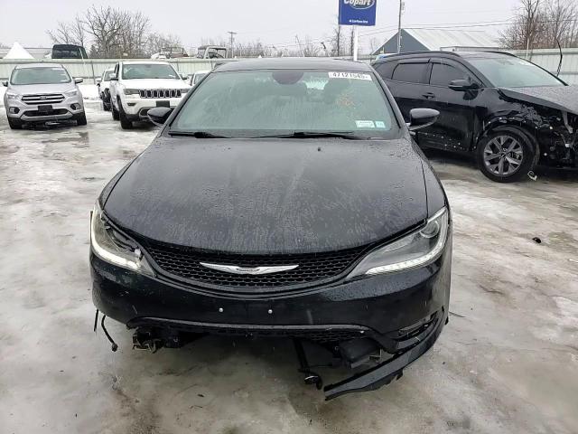 2015 Chrysler 200 - Image 10