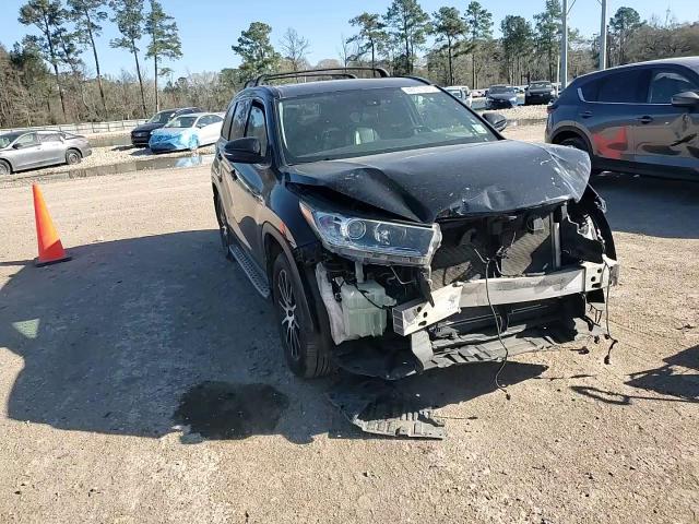 2018 Toyota Highlander - Image 12