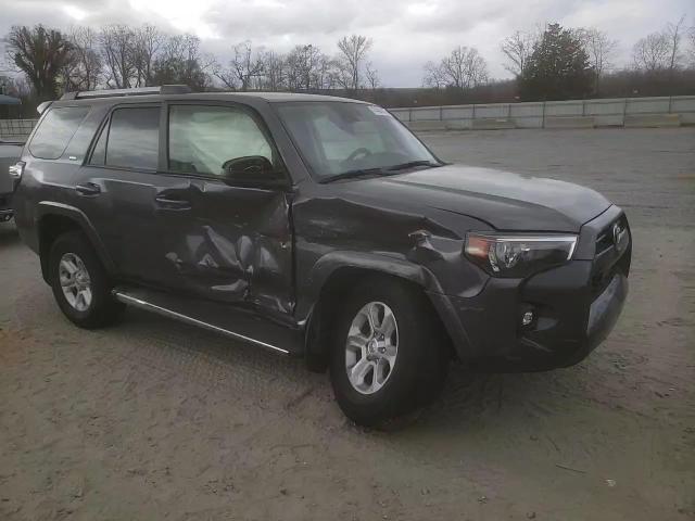 2023 Toyota 4Runner - Image 12