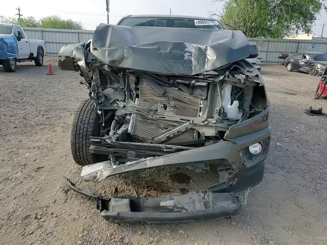 2018 Chevrolet Colorado - Image 11