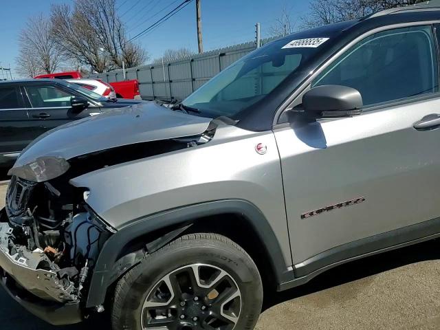 2020 Jeep Compass - Image 11