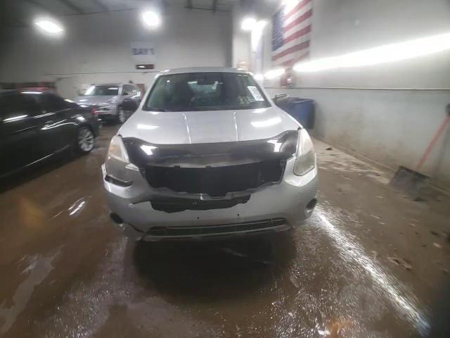 2013 Nissan Rogue - Image 13