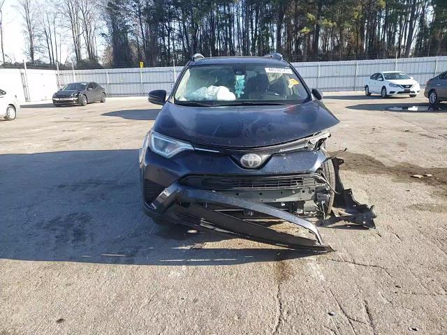 2018 Toyota RAV 4 - Image 10