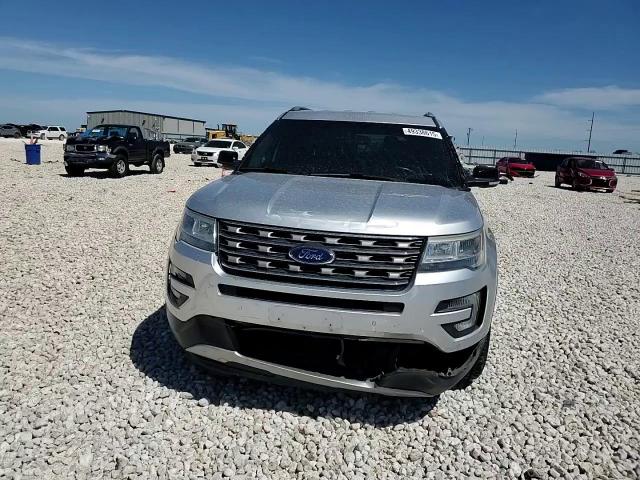 2016 Ford Explorer - Image 11