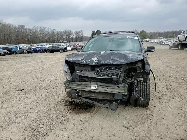2019 Ford Explorer - Image 12