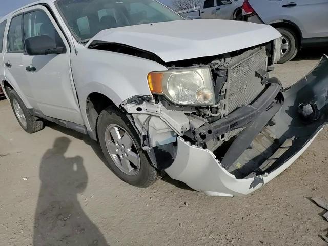 2010 Ford Escape Xls VIN: 1FMCU0C78AKD46891 Lot: 49100005