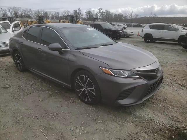 2019 Toyota Camry - Image 10