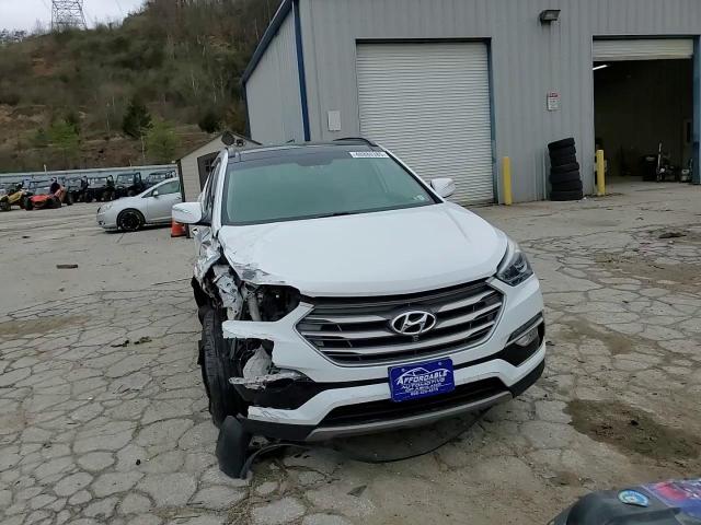2018 Hyundai Santa Fe - Image 11