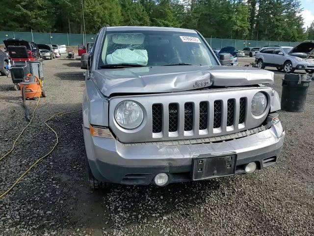 2014 Jeep Liberty (Patriot) - Image 11