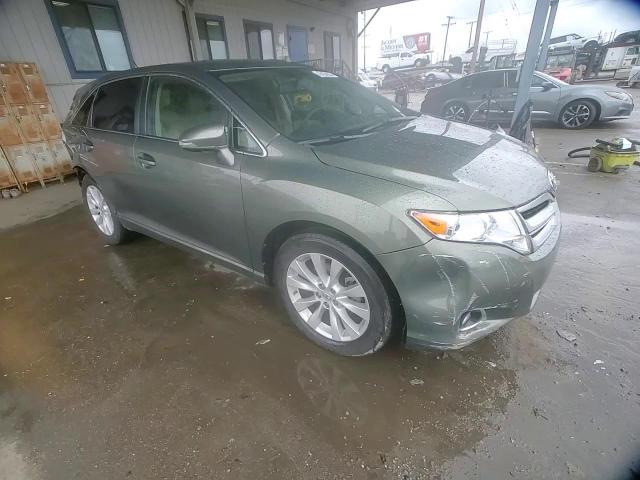 2013 Toyota Venza - Image 12