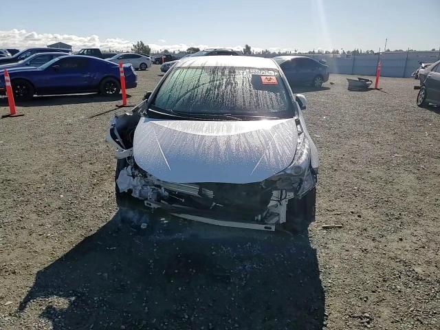 2016 Toyota Prius - Image 10