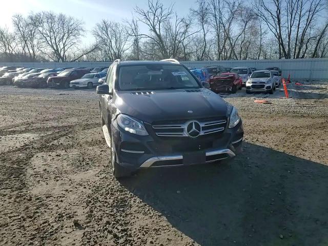2016 Mercedes-Benz GLE - Image 14