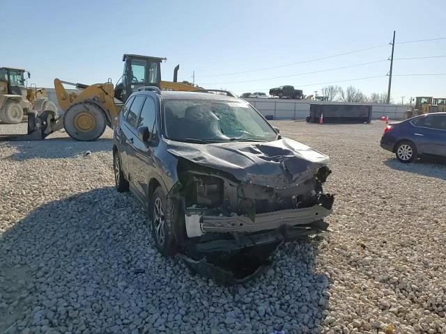 2019 Subaru Forester - Image 12