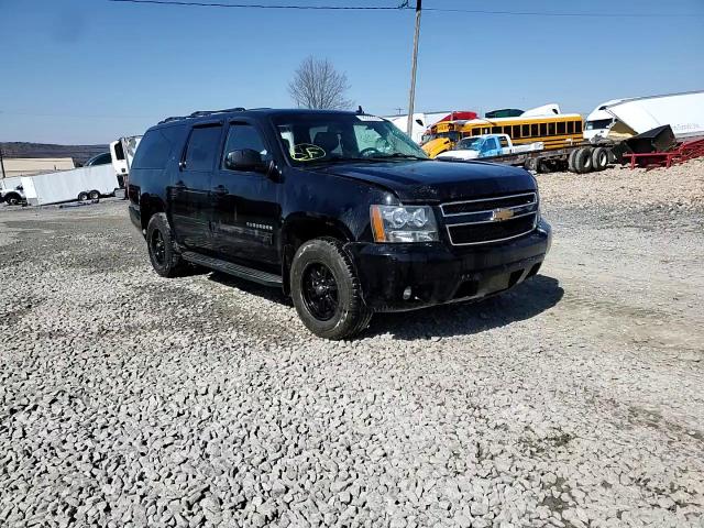 2013 Chevrolet Suburban - Image 15