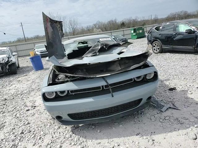 2020 Dodge Challenger - Image 11