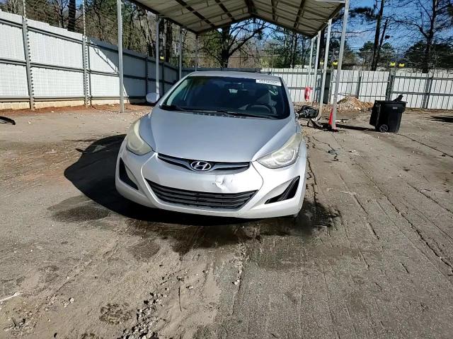 2015 Hyundai Elantra - Image 13
