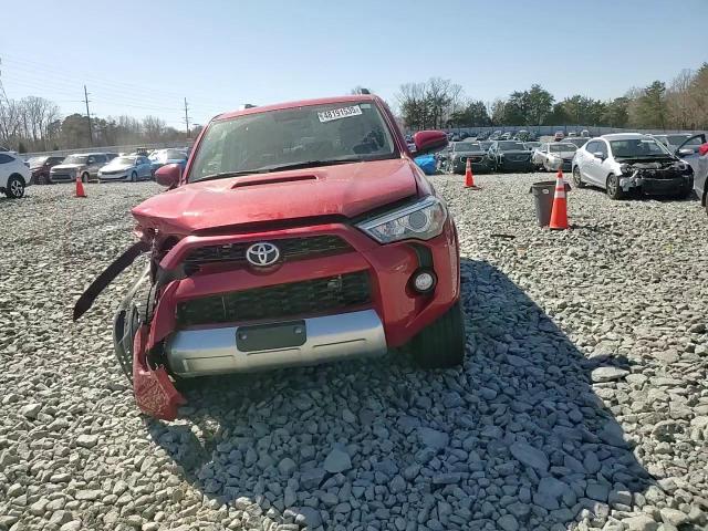2018 Toyota 4Runner - Image 11