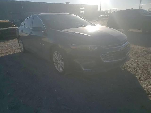 2017 Chevrolet Malibu - Image 11