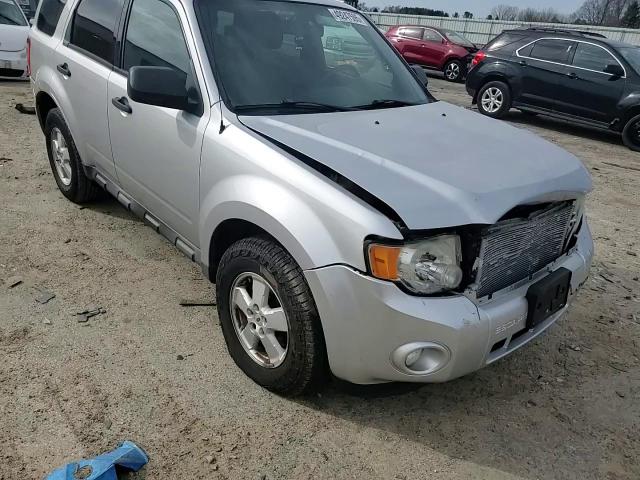 2010 Ford Escape - Image 10