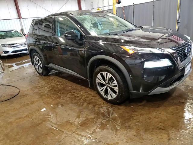 2021 Nissan Rogue - Image 14