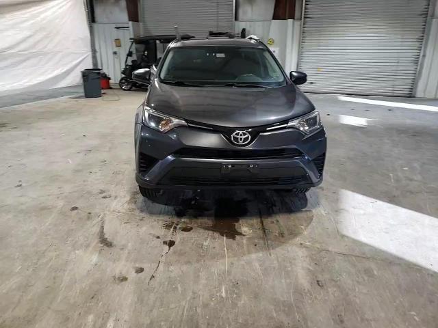2016 Toyota RAV 4 - Image 11