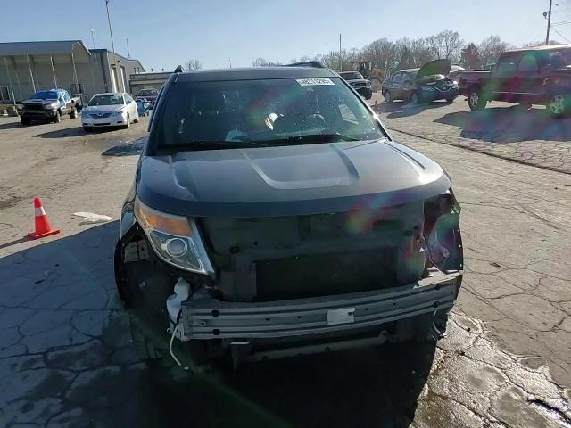 2015 Ford Explorer - Image 15