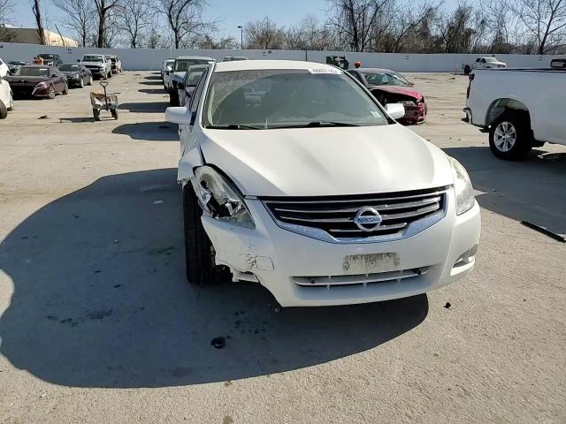 2010 Nissan Altima - Image 10