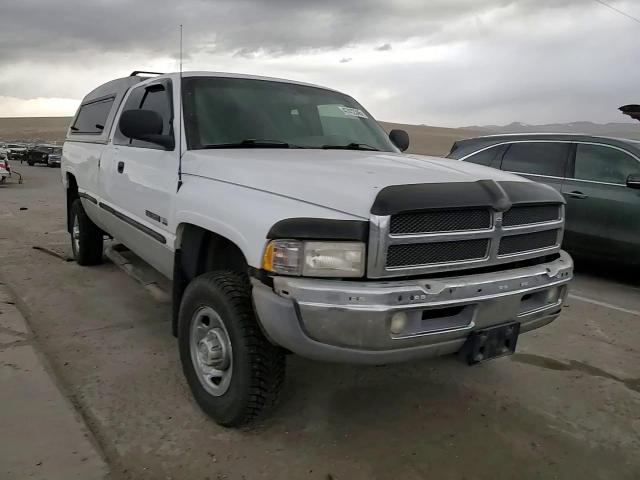 1998 Dodge RAM - Image 11