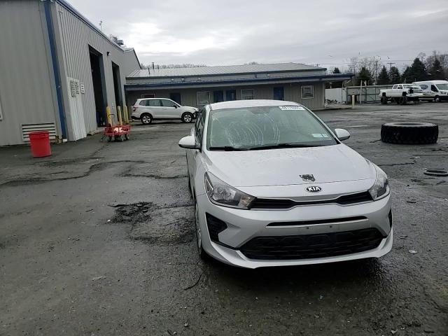 2021 Kia Rio - Image 10