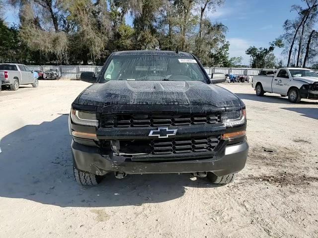 2016 Chevrolet Silverado - Image 11