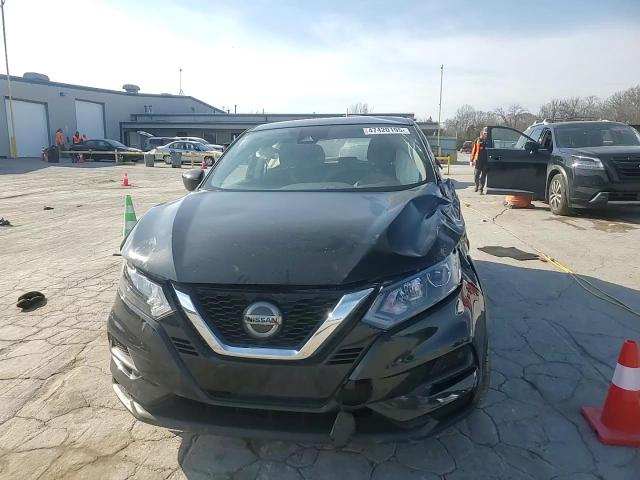 2020 Nissan Rogue - Image 11