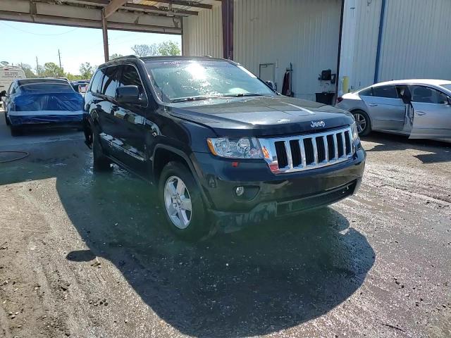 2013 Jeep Grand Cherokee - Image 14
