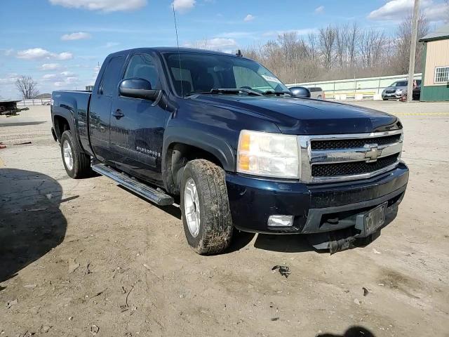 2007 Chevrolet Silverado K1500 VIN: 1GCEK19037Z622235 Lot: 50261435