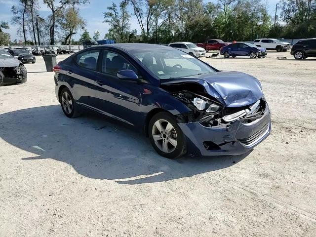 2013 Hyundai Elantra - Image 11